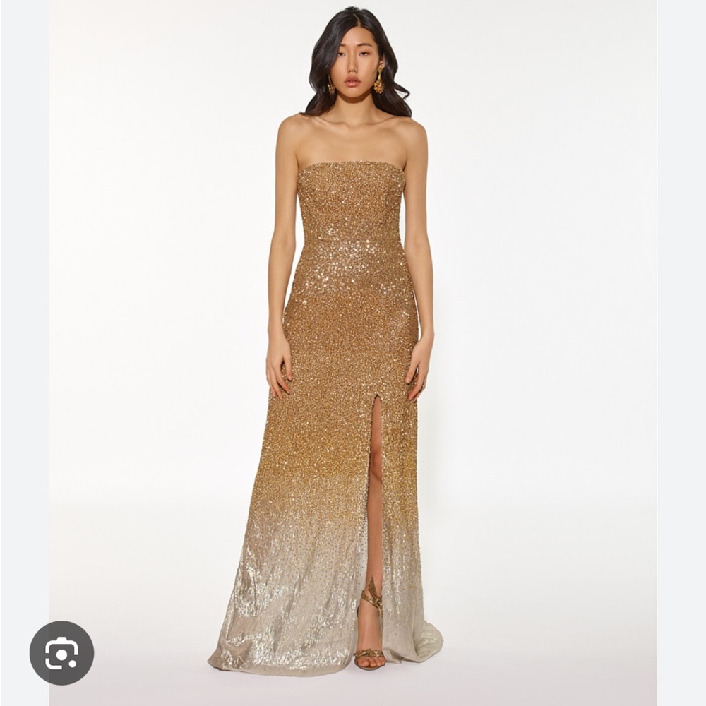 Oscar de la Renta Shimmering Gold Strapless Dress